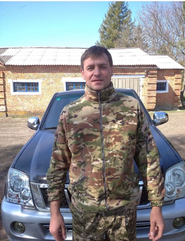 Воїн Олександр Скорик