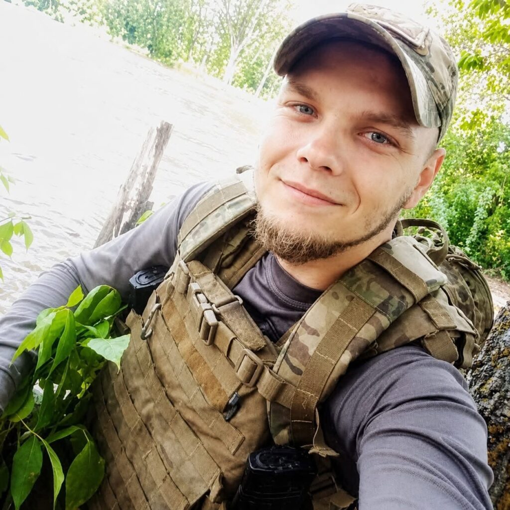 Владислав Богатиренко, захисник України з села Тарасівка Великописарівської громади